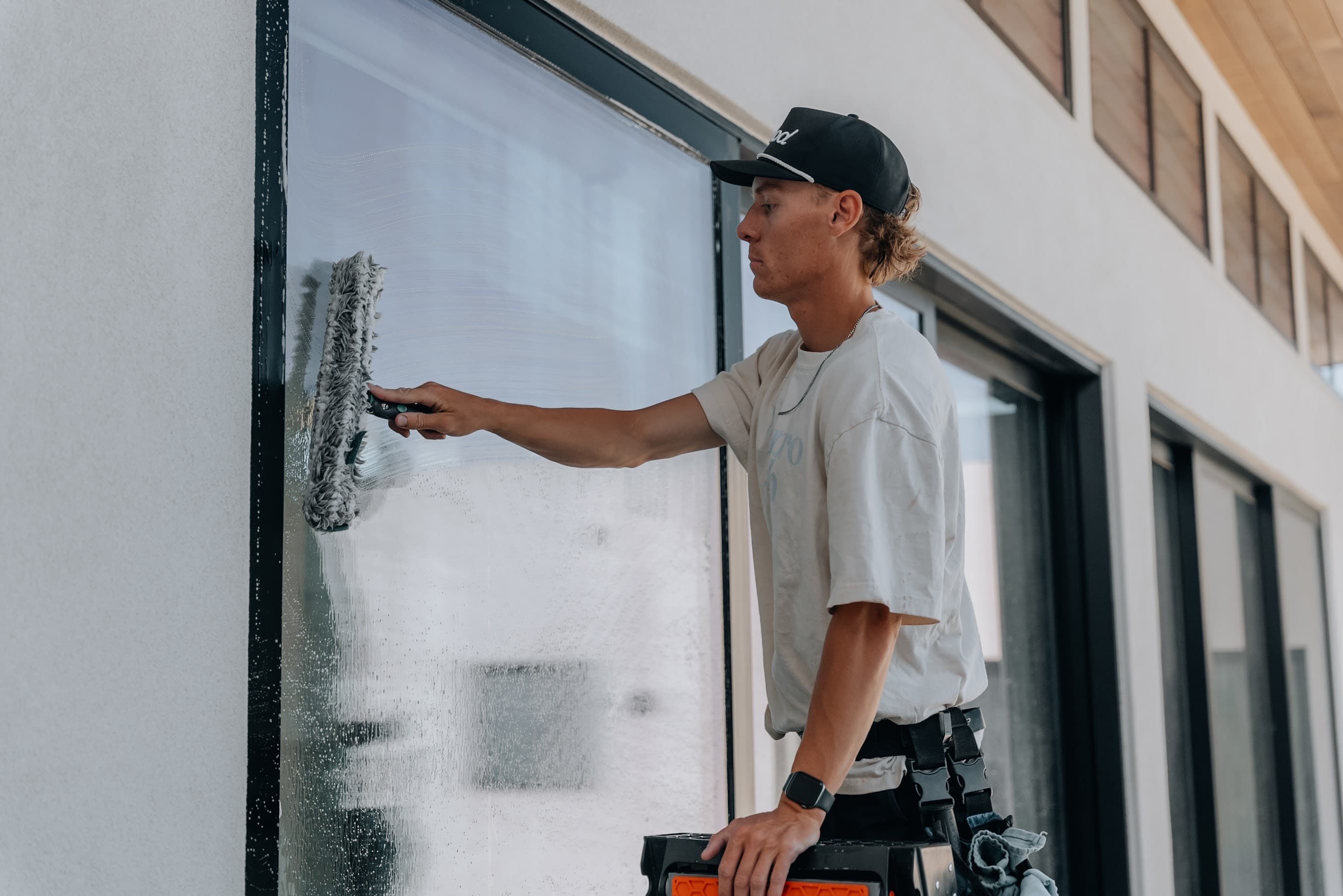 Exterior window cleaning