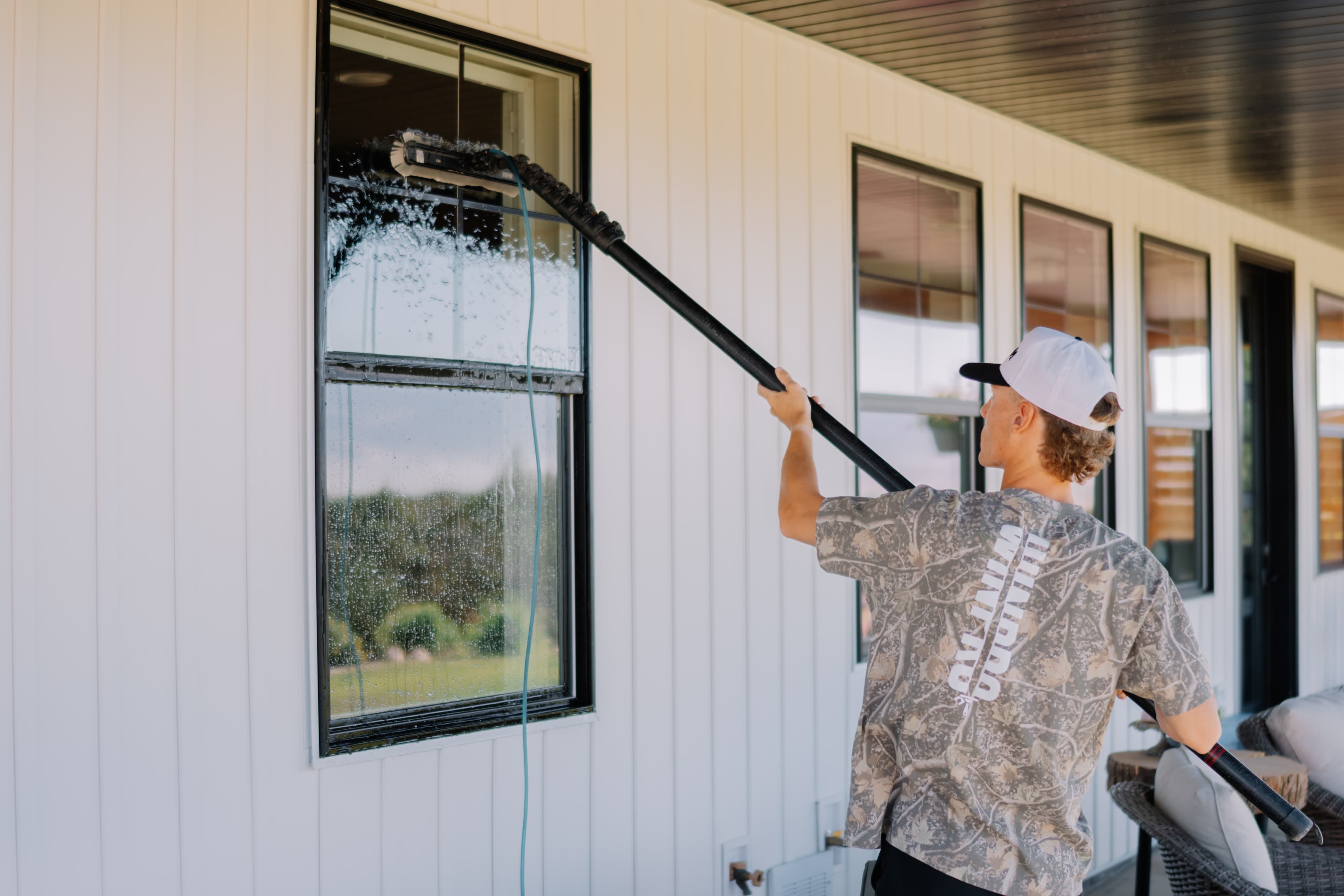 Outdoor window cleaning